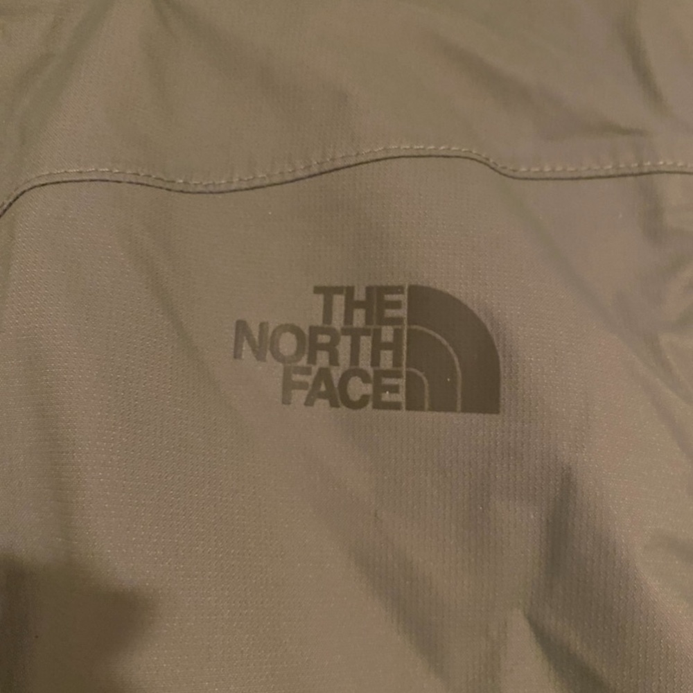 The North Face Women’s Hooded Dry Vent Jacket Size M
Color Thyme - Picture 10 of 16